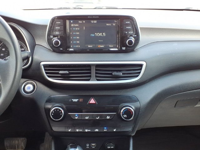 Used 2021 Hyundai Tucson Value FWD image 15