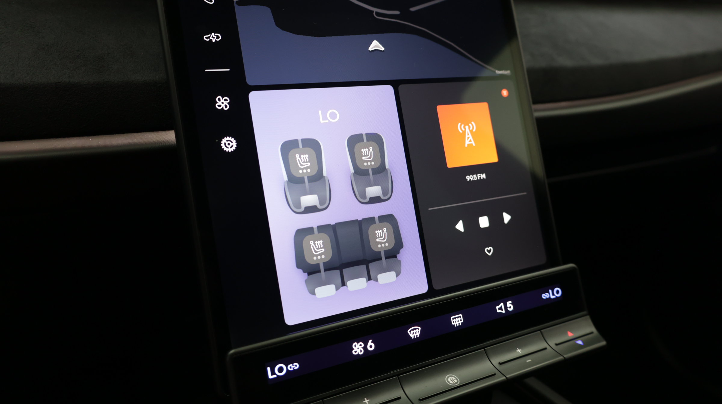 Used 2023 Fisker Ocean Sport FWD image 32