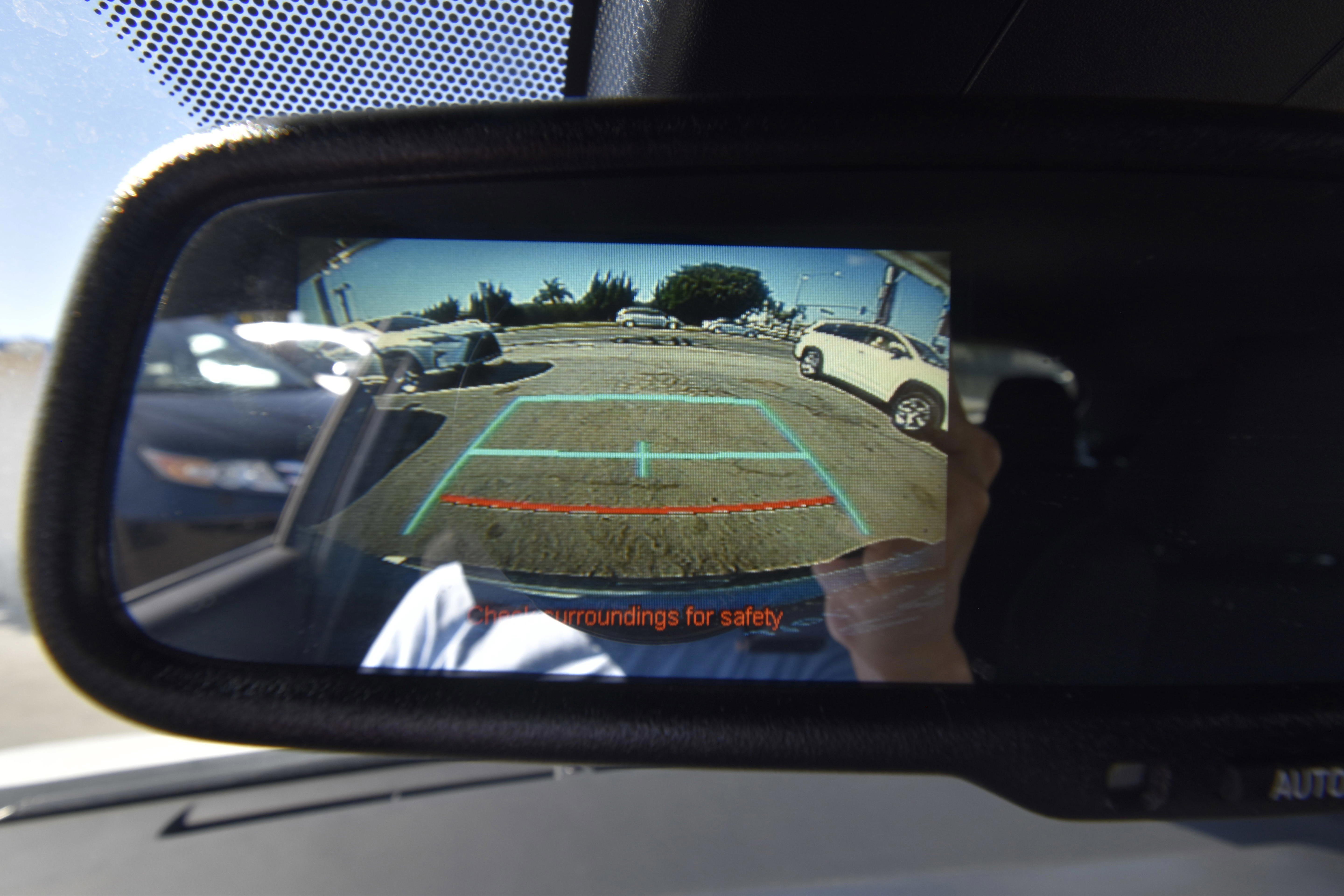 Used 2018 Toyota C-HR XLE image 11