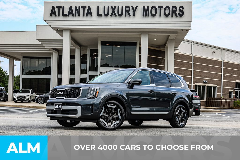 Used 2024 Kia Telluride EX FWD image 2