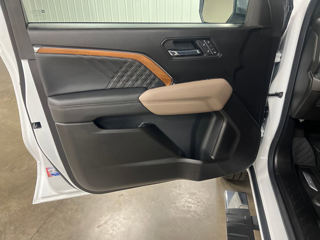 Certified 2026 GMC Canyon Denali AWD/4WD image 15