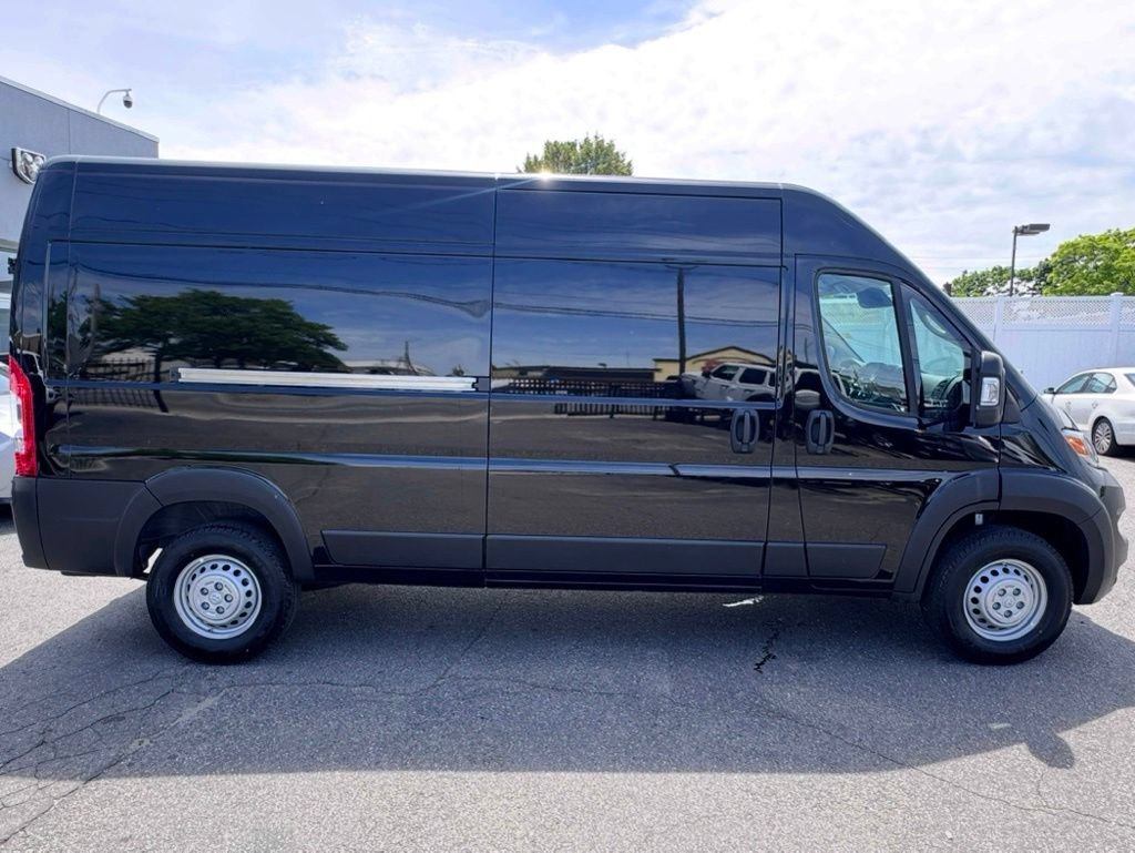 New 2026 RAM ProMaster 2500 FWD image 9