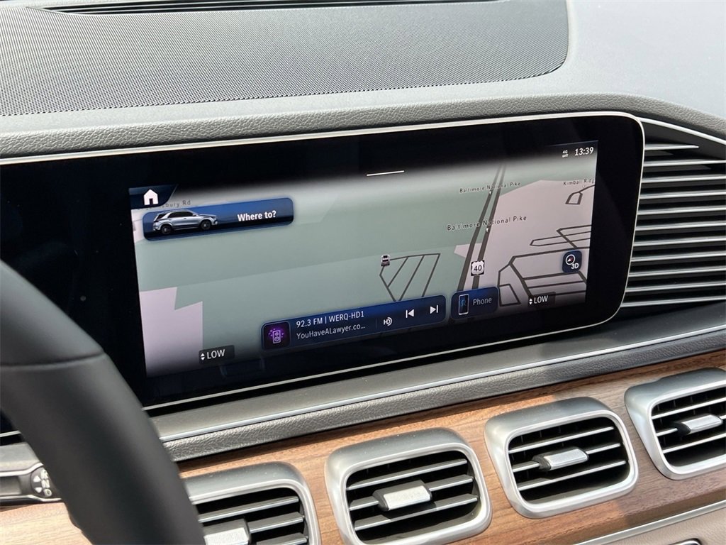 Used 2025 Mercedes-Benz GLE 350 4MATIC image 17