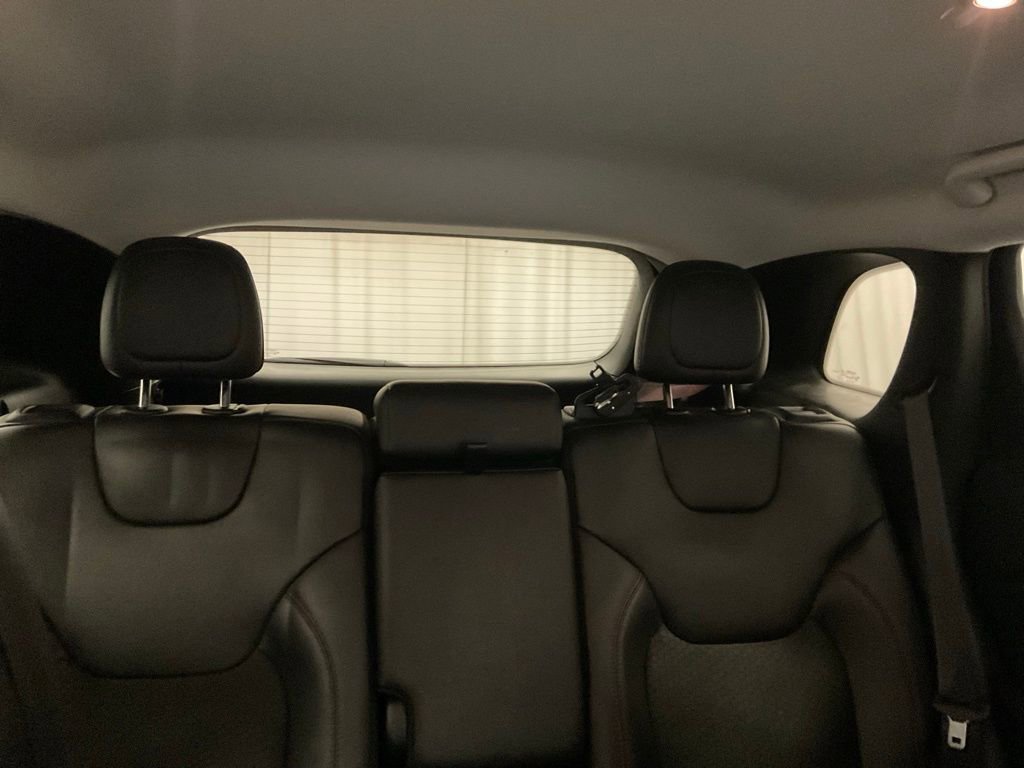 Used 2019 Jeep Cherokee Trailhawk w/ Cold Weather Group image 24