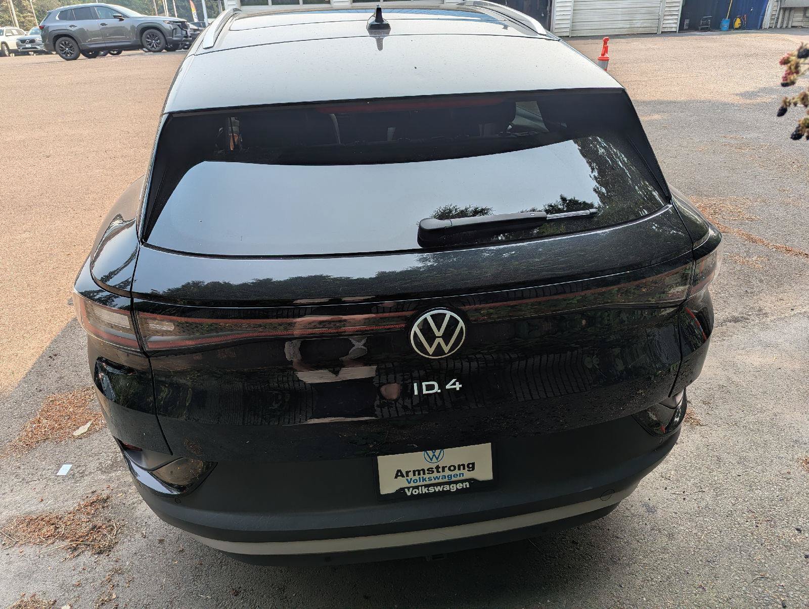 Used 2022 Volkswagen ID.4 Pro S AWD/4WD image 5