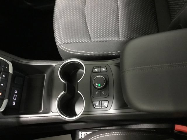 Used 2024 GMC Terrain SLE w/ Driver Convenience Package FWD image 26