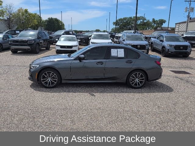 Used 2022 BMW 330i xDrive Sedan AWD/4WD image 4