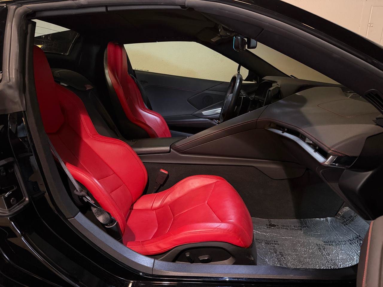 Used 2022 Chevrolet Corvette Stingray Convertible w/ Battery Protection Package RWD image 11