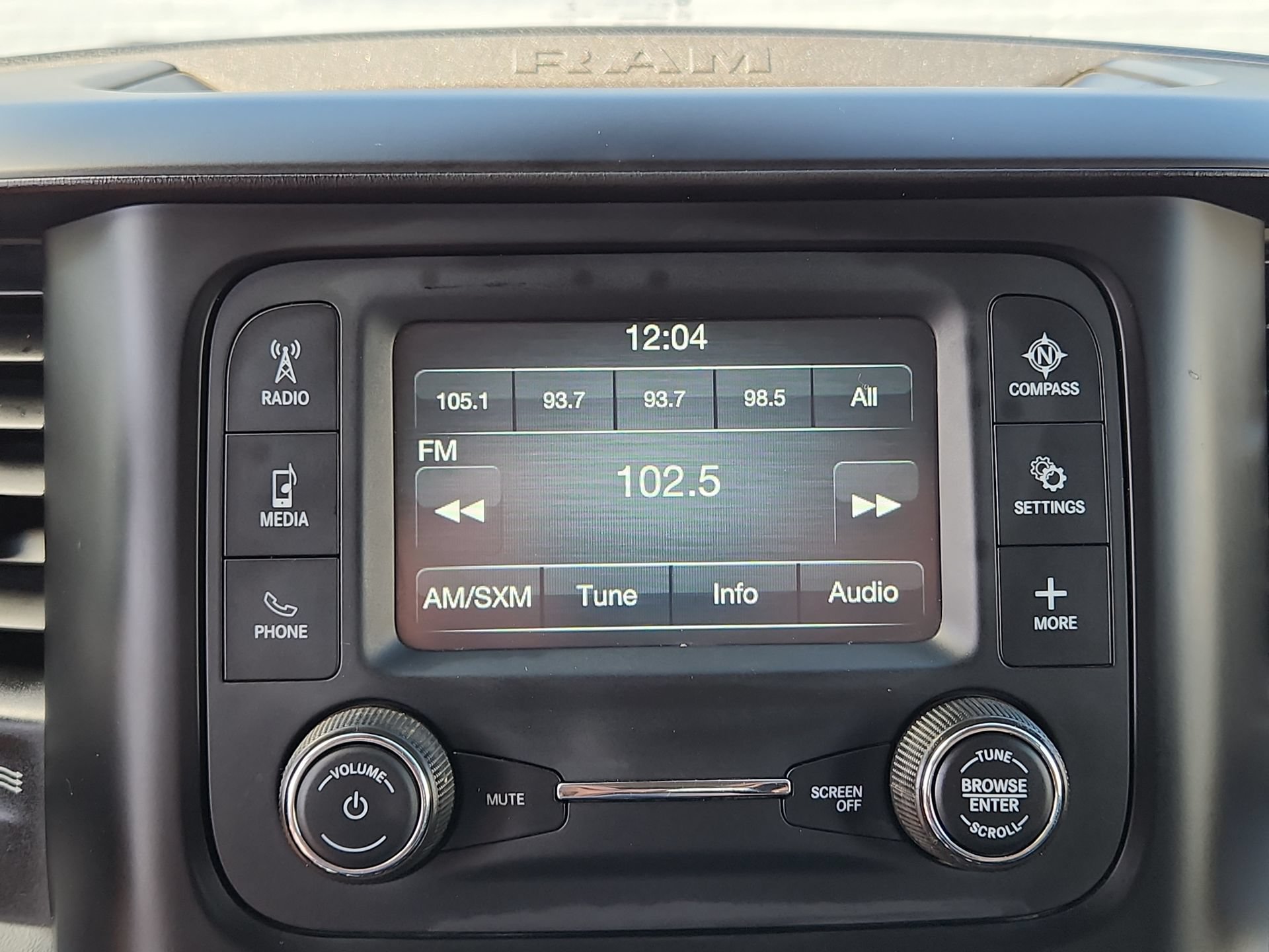 Used 2019 RAM 5500 Tradesman w/ Ambulance Prep Group RWD image 12
