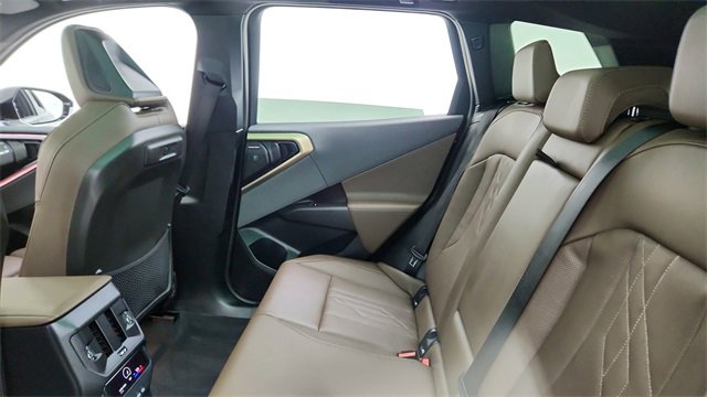 Used 2025 BMW X3 xDrive30i w/ Premium Package image 28