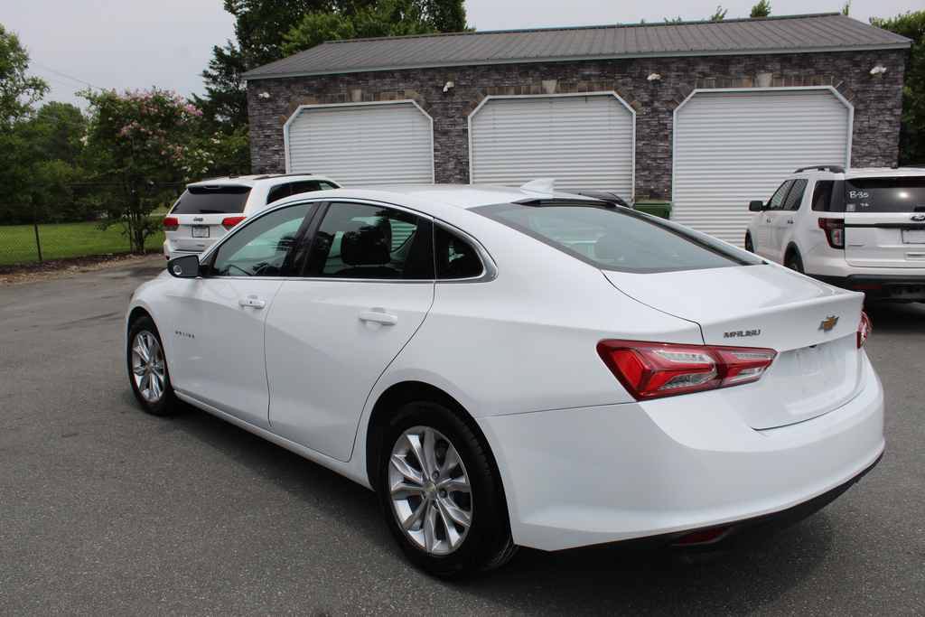 Used 2019 Chevrolet Malibu LT FWD image 9