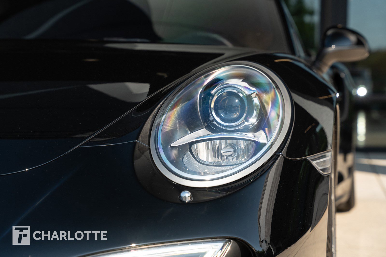 Used 2014 Porsche 911 Turbo AWD/4WD image 5