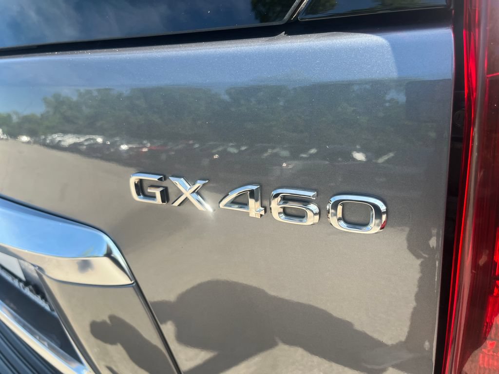 Used 2021 Lexus GX 460 Premium w/ Accessory Package AWD/4WD image 41