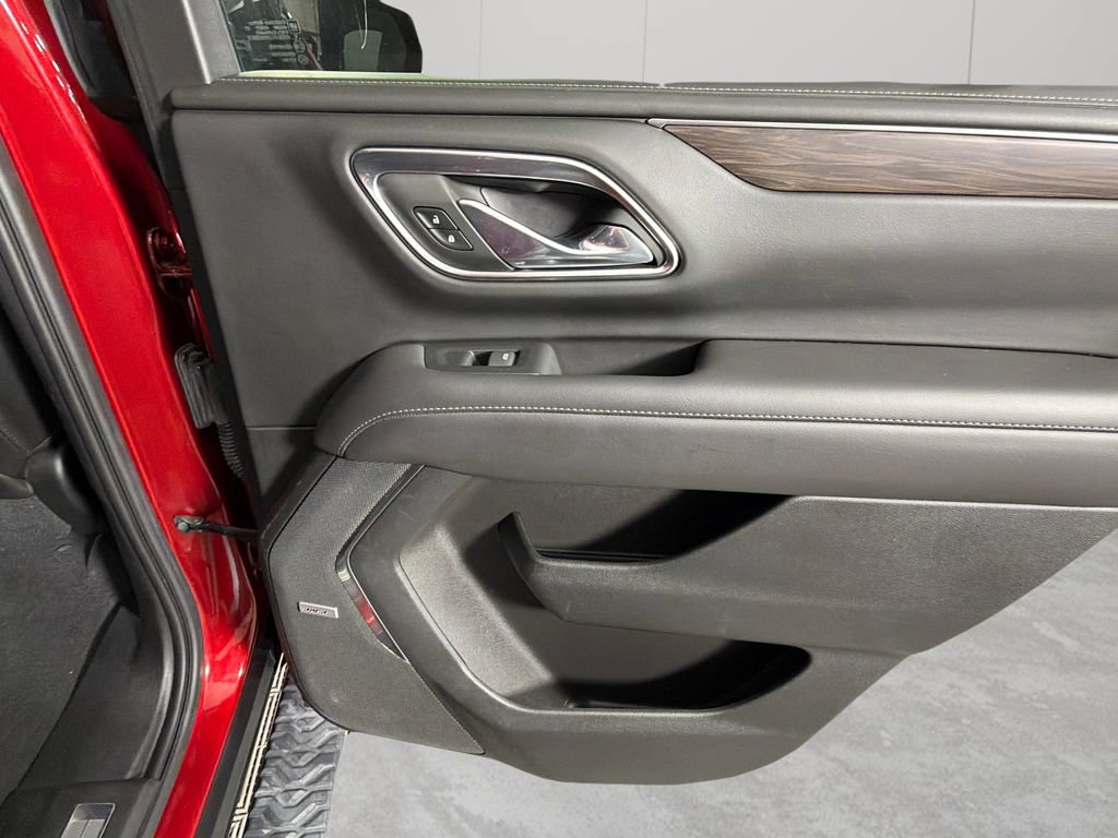 Used 2021 Chevrolet Tahoe Z71 AWD/4WD image 37