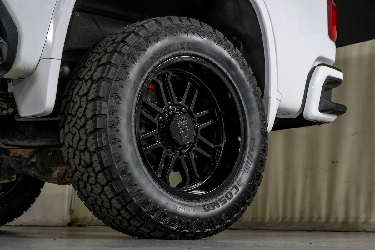Used 2024 Chevrolet Silverado 2500 LT AWD/4WD image 56