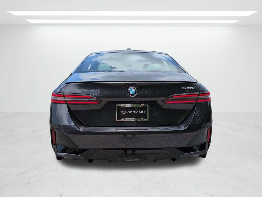 New 2027 BMW 530i RWD image 5