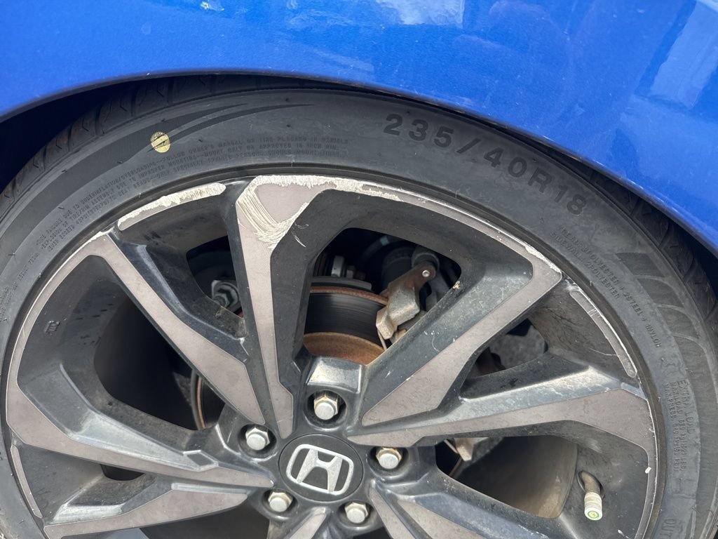 Used 2018 Honda Civic Sport Touring image 13