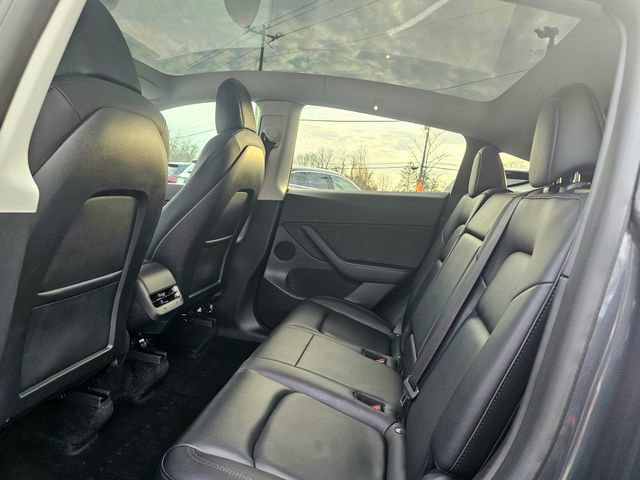 Used 2022 Tesla Model Y Performance image 22