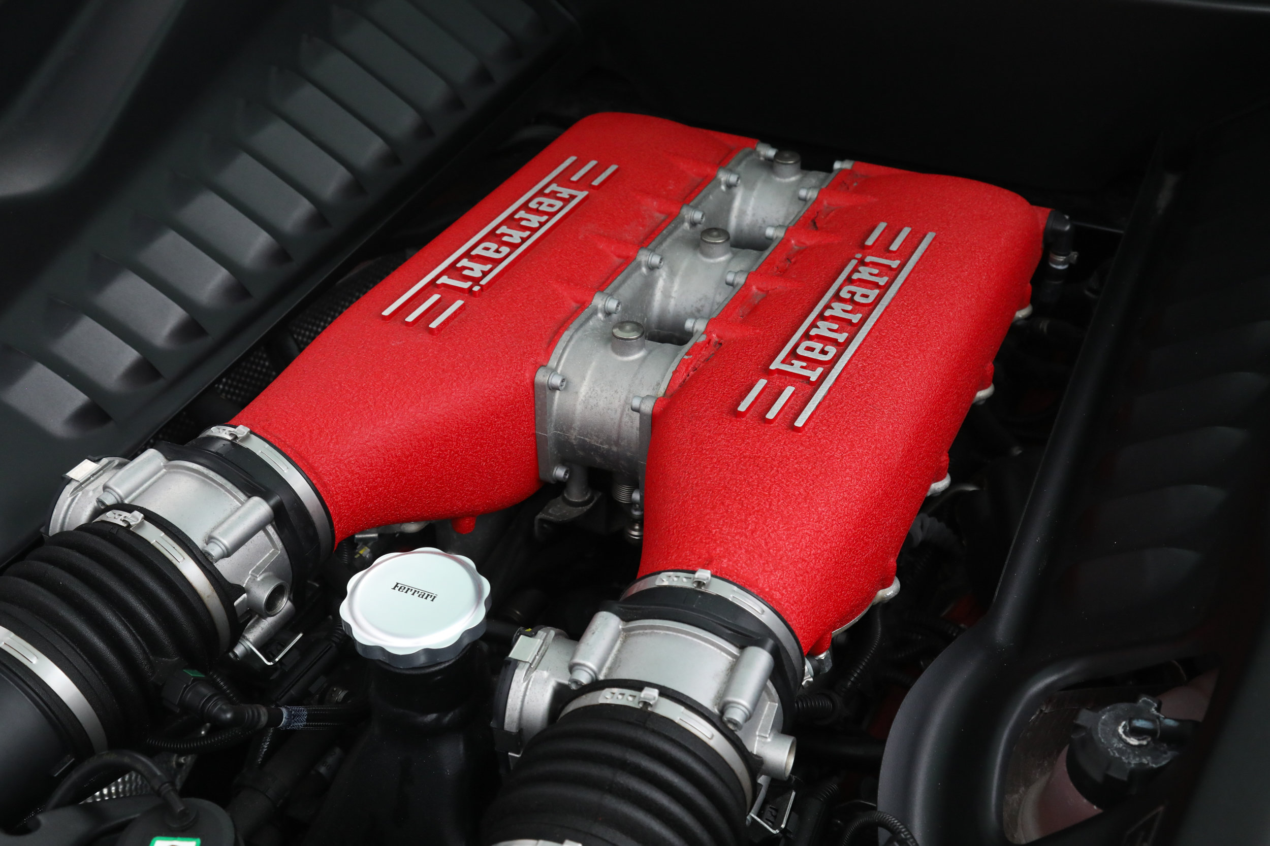 Certified 2015 Ferrari 458 Italia Coupe RWD image 31