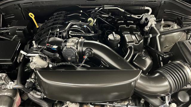 Used 2025 Dodge Durango GT image 29