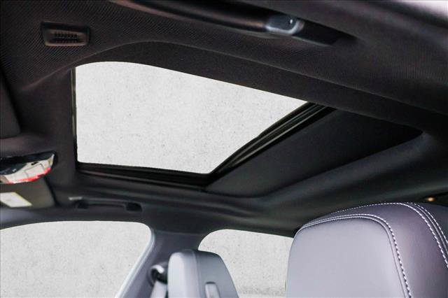 Certified 2025 BMW 530i xDrive AWD/4WD image 11