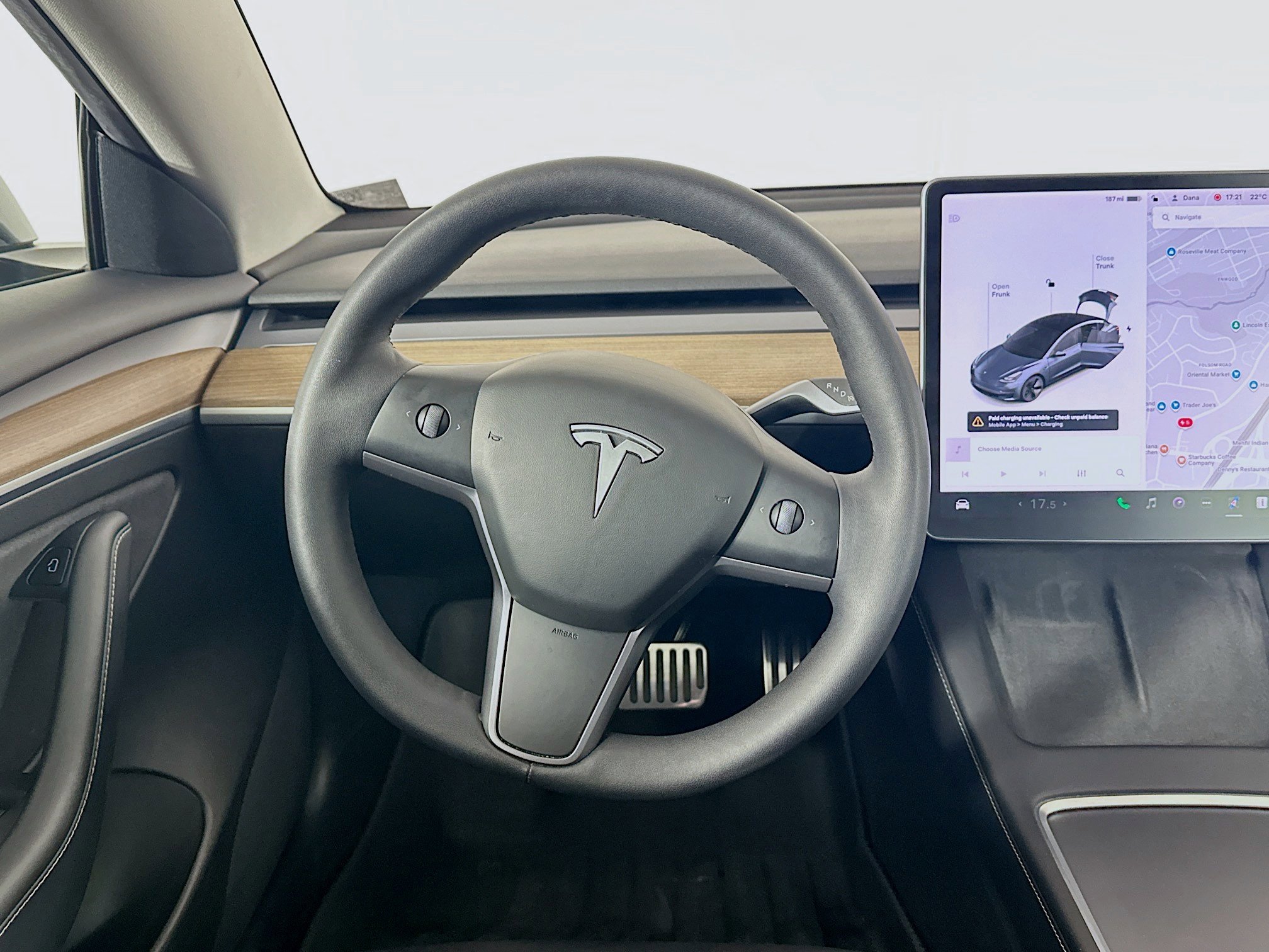 Used 2021 Tesla Model 3 Standard Range Plus RWD image 16
