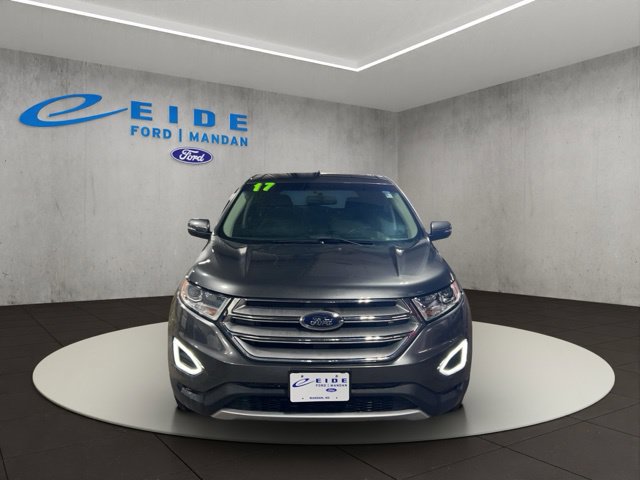Used 2017 Ford Edge Titanium w/ Technology Package AWD/4WD image 19