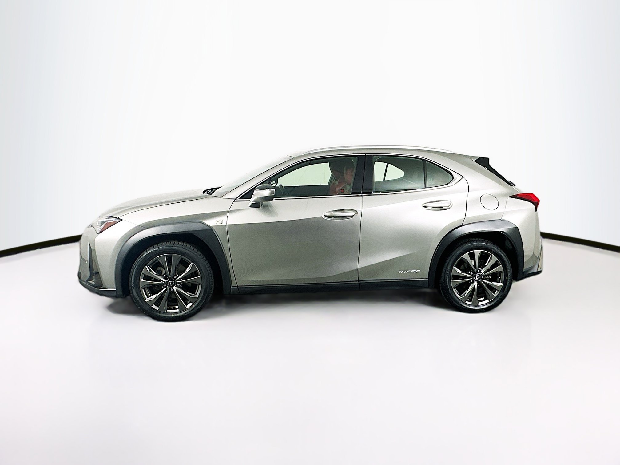Used 2021 Lexus UX 250h F Sport w/ Accessory Package (Z1) AWD/4WD image 4