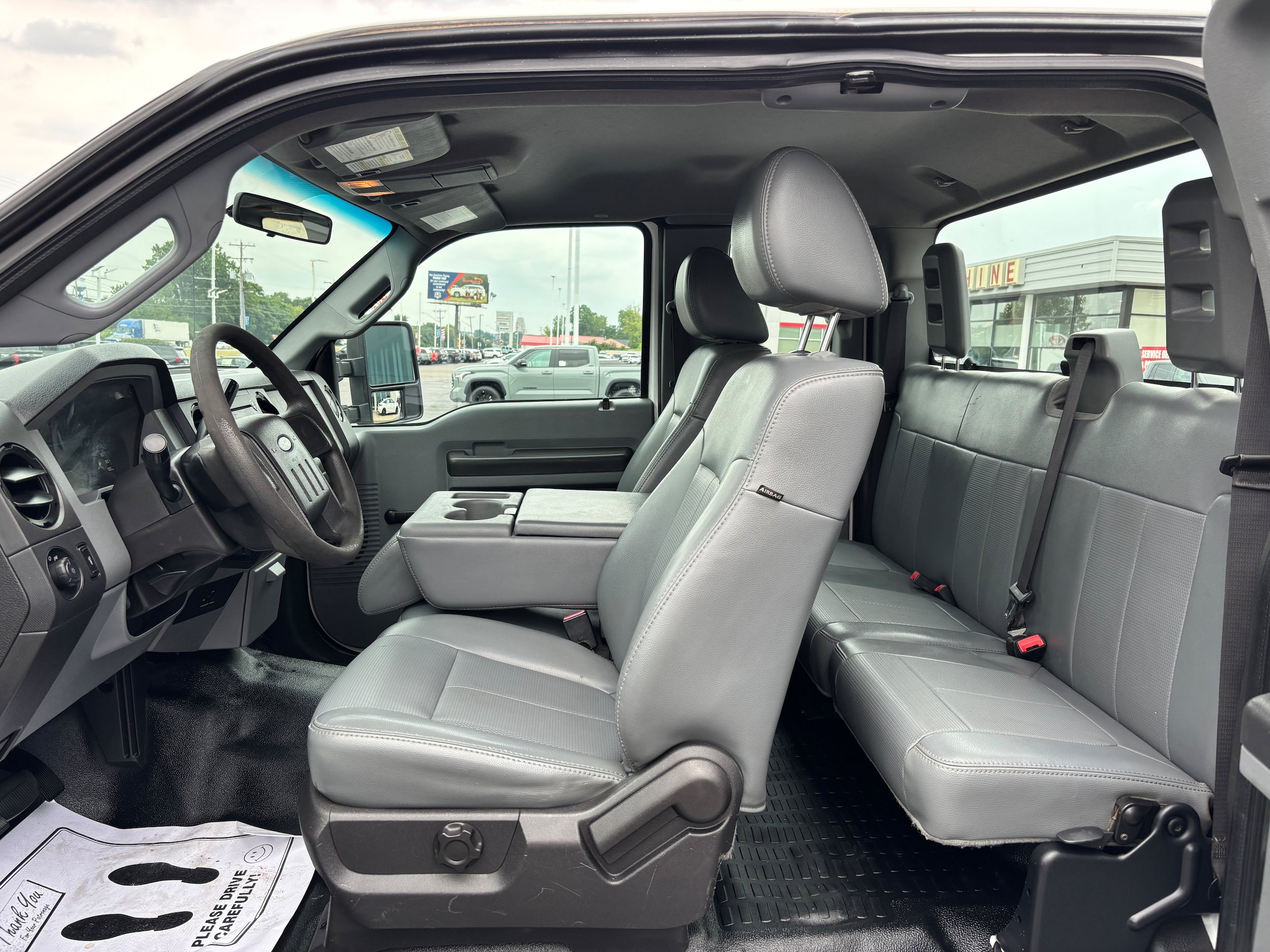 Used 2011 Ford F350 XL w/ Skid Plate Pkg AWD/4WD image 11