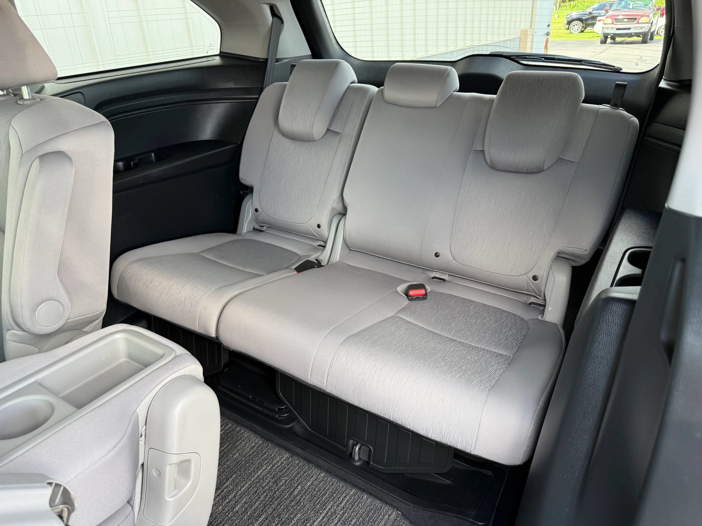 Used 2023 Honda Odyssey EX image 31