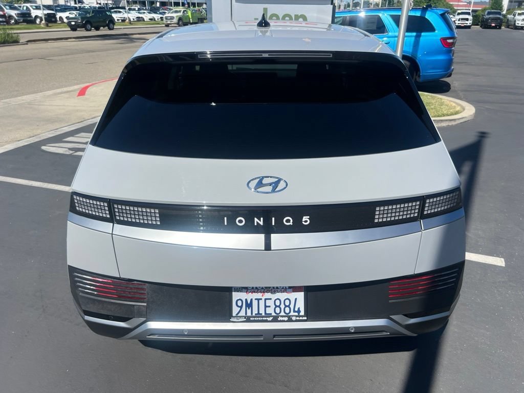 Used 2024 Hyundai Ioniq 5 SEL RWD image 24