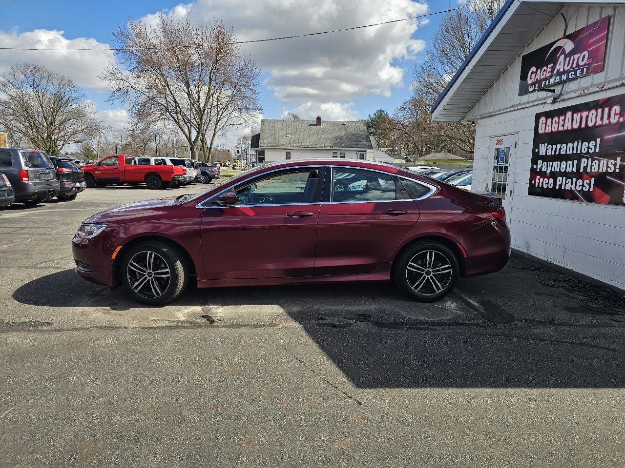 Used 2016 Chrysler 200 LX image 5