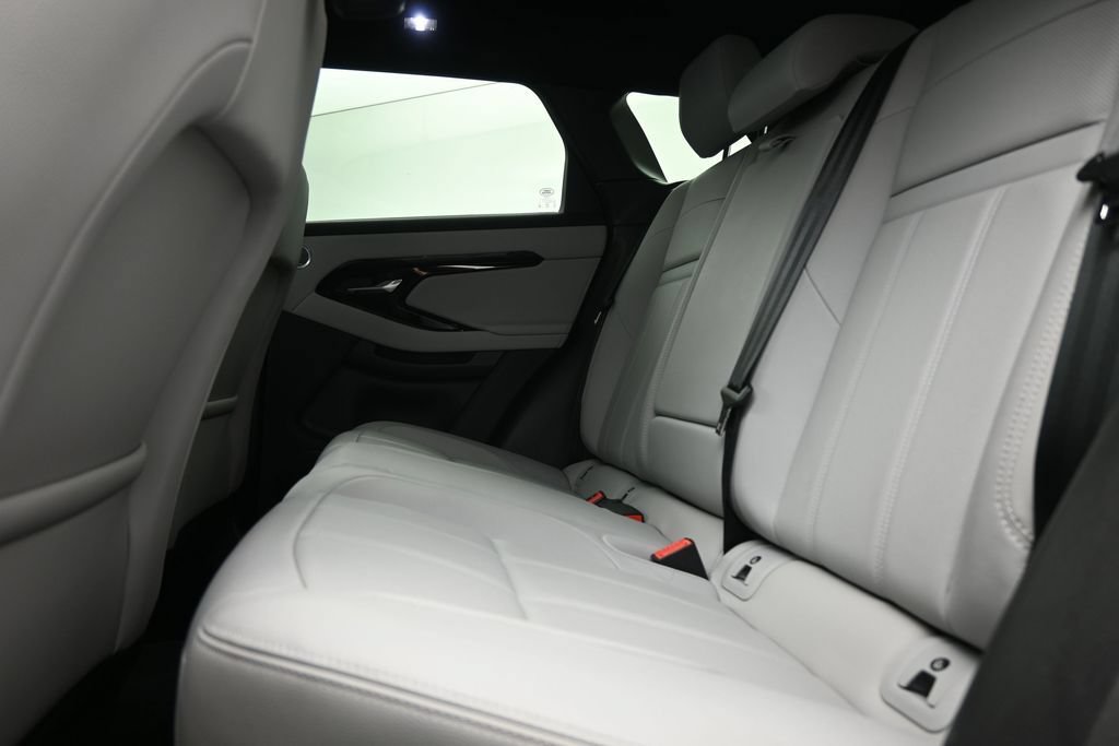 Used 2026 Land Rover Range Rover Evoque S AWD/4WD image 13
