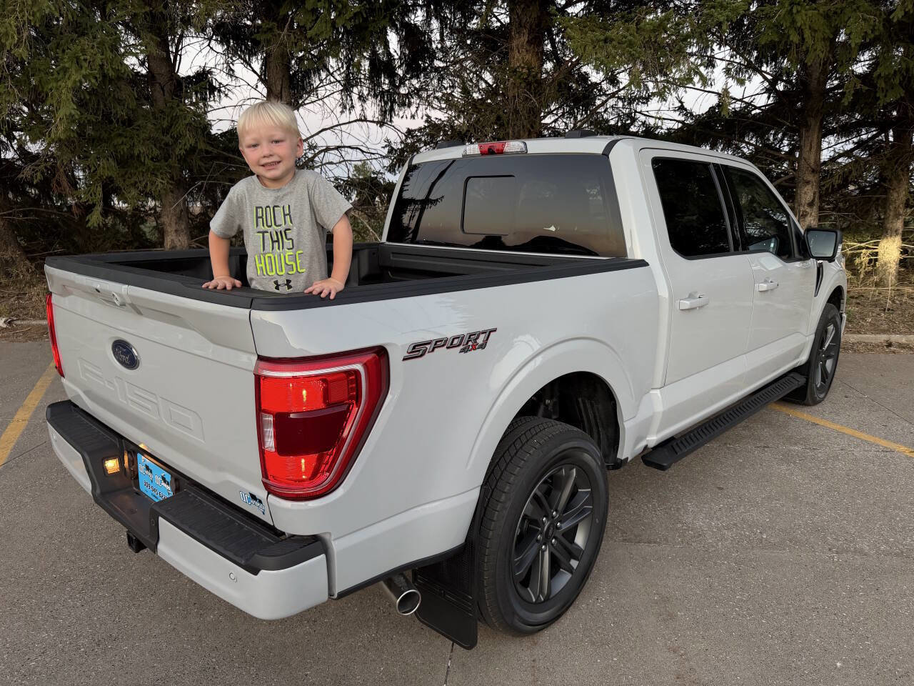 Used 2023 Ford F150 XLT w/ Equipment Group 302A High image 5