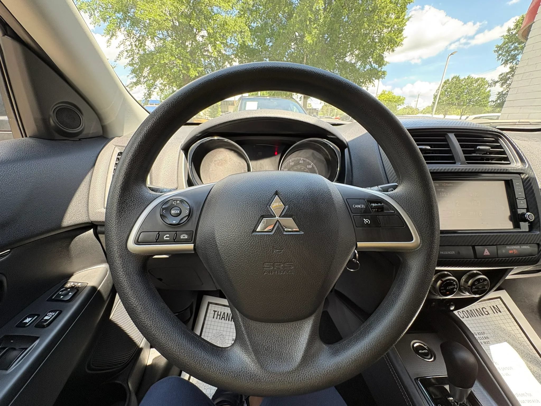 Used 2025 Mitsubishi Outlander Sport AWD image 30