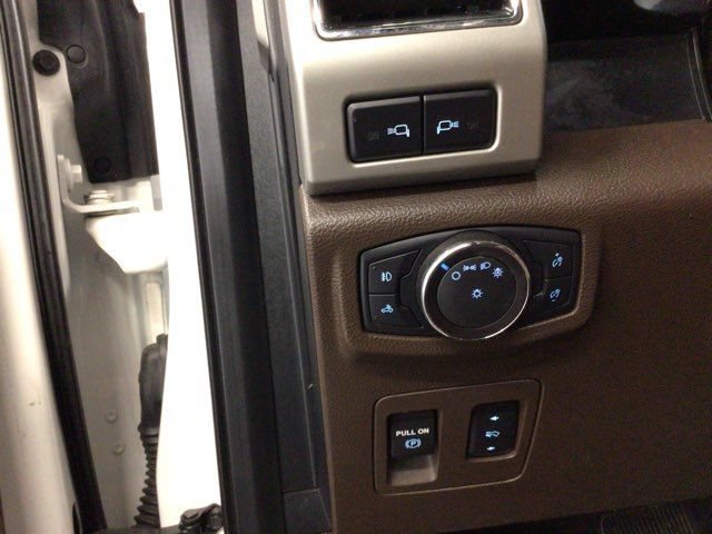 Used 2018 Ford F150 King Ranch w/ Equipment Group 601A Luxury AWD/4WD image 19