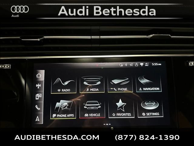 Used 2023 Audi Q8 Prestige w/ Prestige Package AWD/4WD image 21