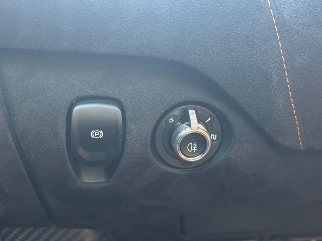 Used 2022 McLaren 720S Performance image 58