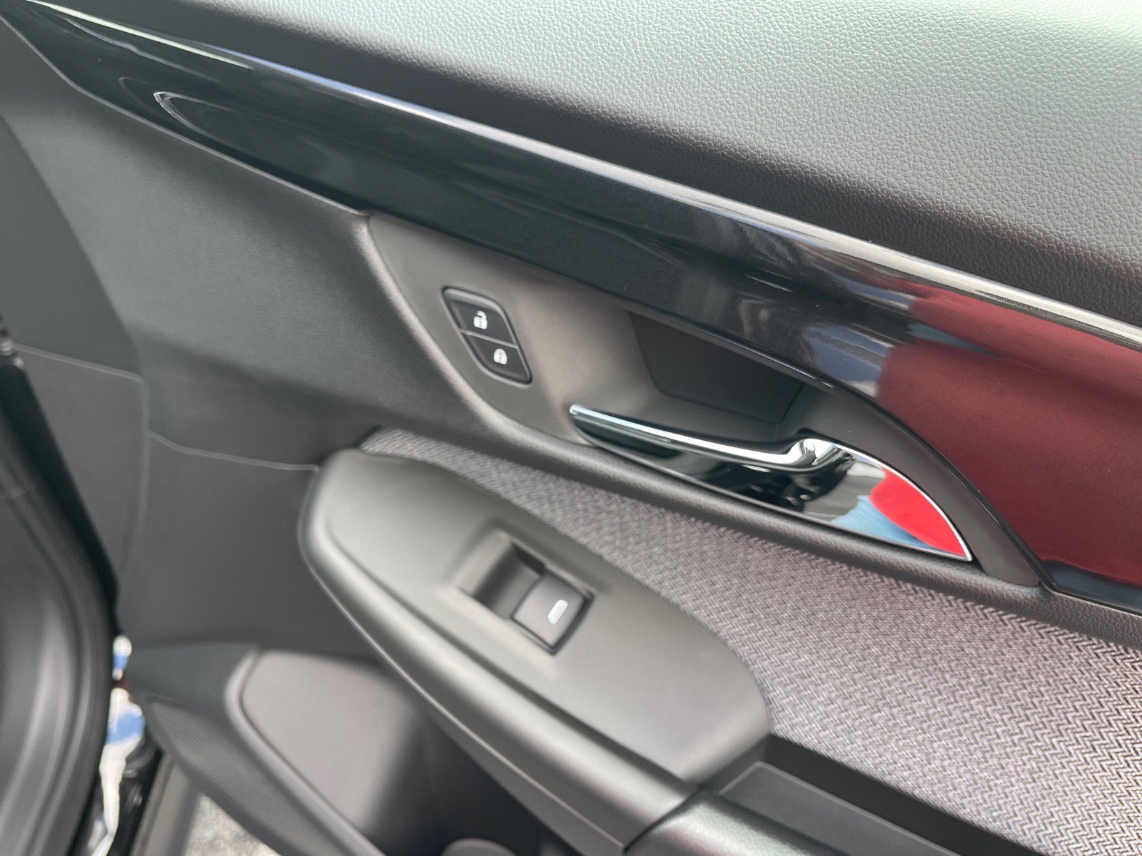 New 2026 Chevrolet TrailBlazer LT w/ Convenience Package FWD image 19