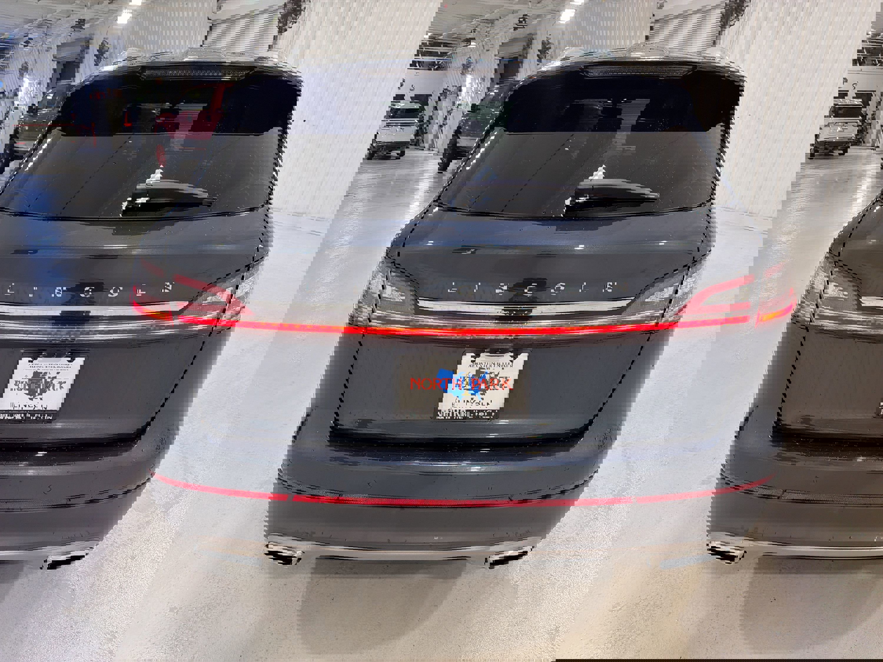 Used 2023 Lincoln Nautilus FWD w/ Premium Package image 26