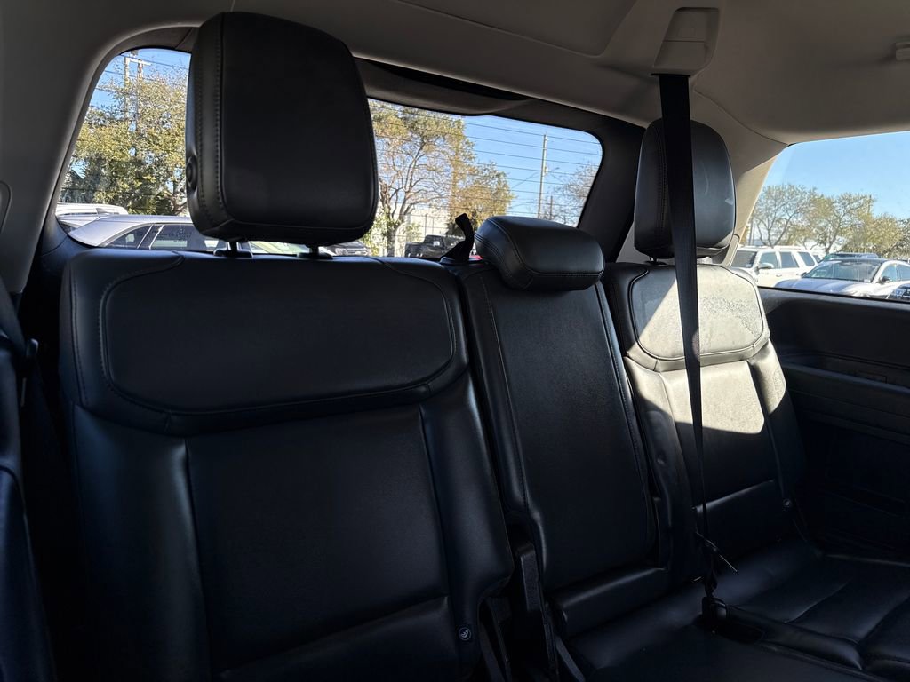 Certified 2025 Ford Expedition Active image 29