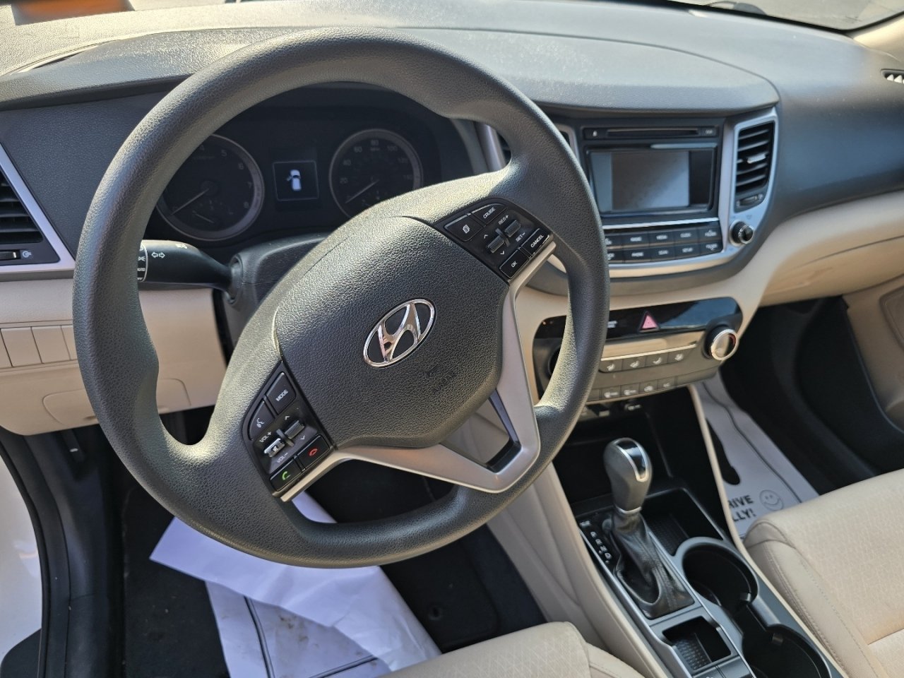Used 2018 Hyundai Tucson SE w/ Cargo Package AWD/4WD image 16