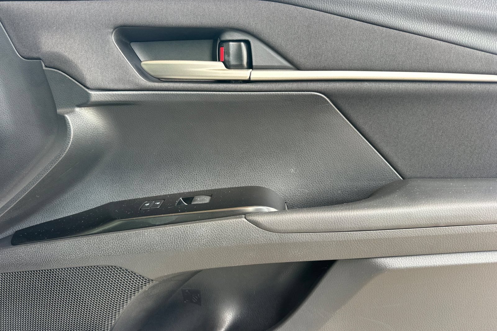 Certified 2025 Toyota Camry LE AWD/4WD image 20