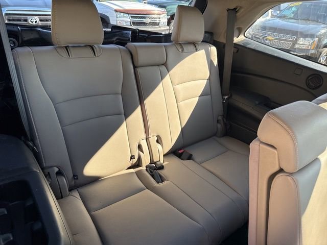 Used 2021 Honda Pilot Touring image 23