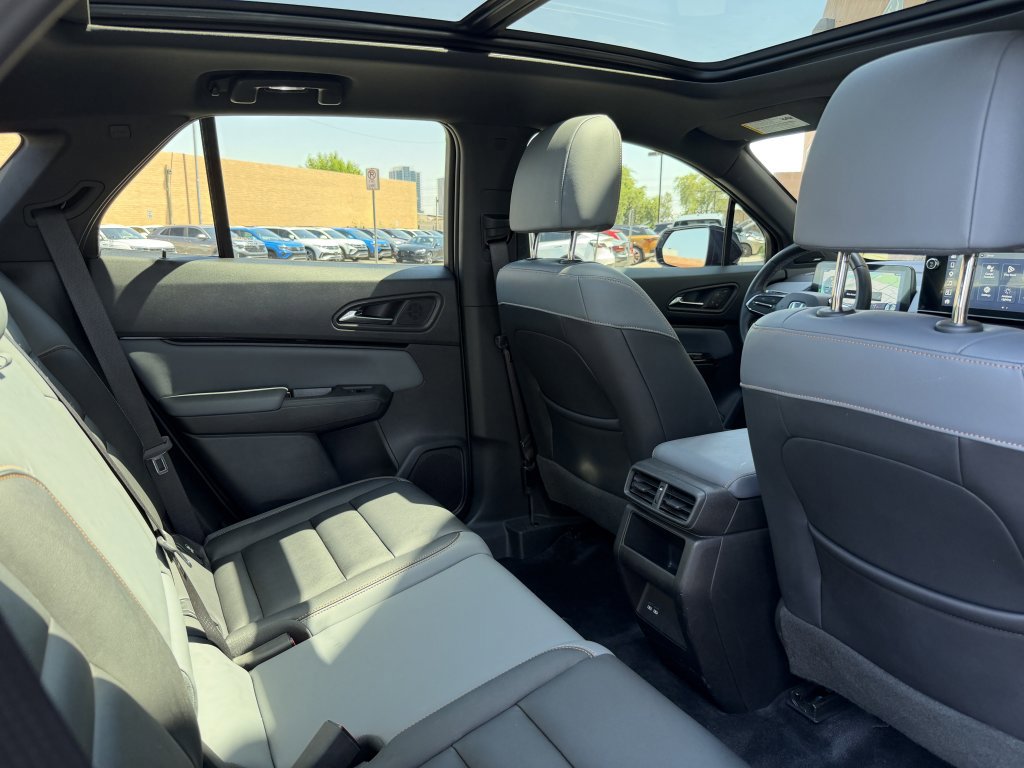 Used 2024 Honda Prologue Touring image 40