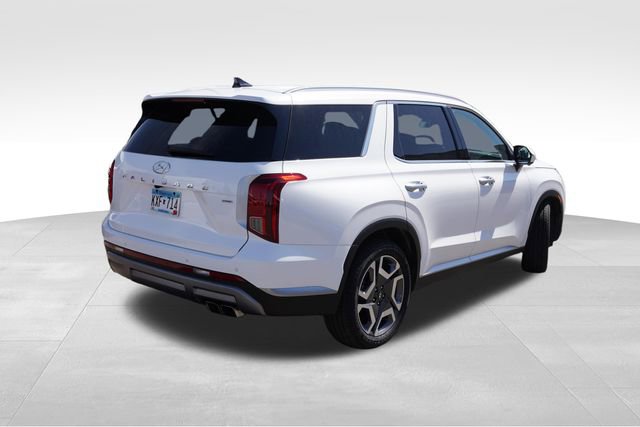 Used 2023 Hyundai Palisade SEL AWD/4WD image 3