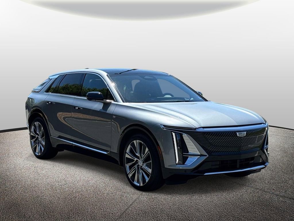 Certified 2025 Cadillac Lyriq Luxury w/ LPO, Floor Liner Package AWD/4WD image 1