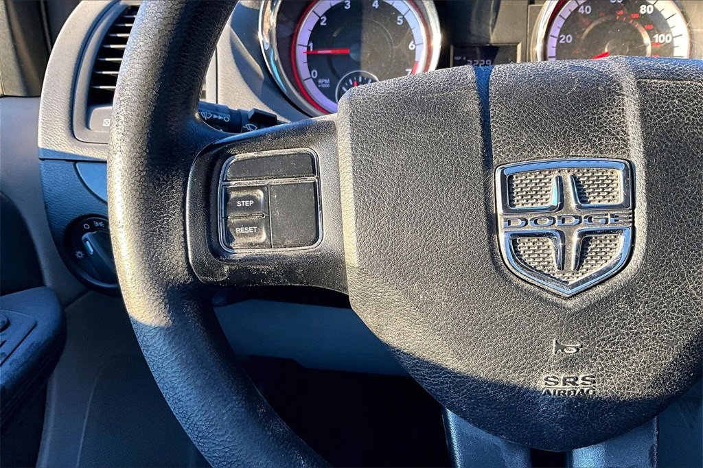 Used 2019 Dodge Grand Caravan SE image 16