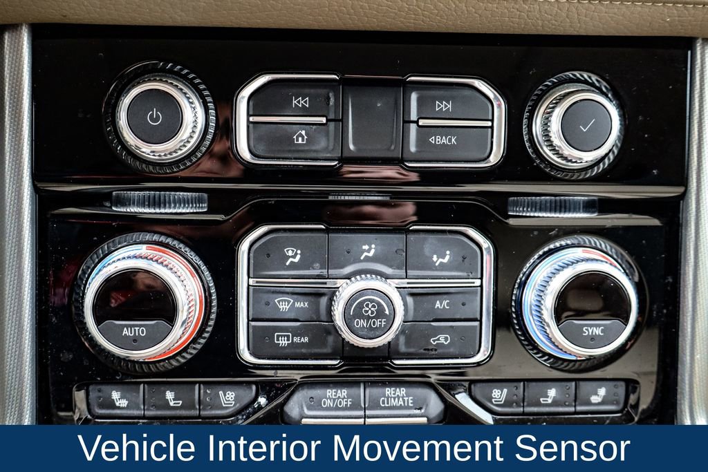 Used 2021 GMC Yukon Denali w/ Denali Premium Package image 30