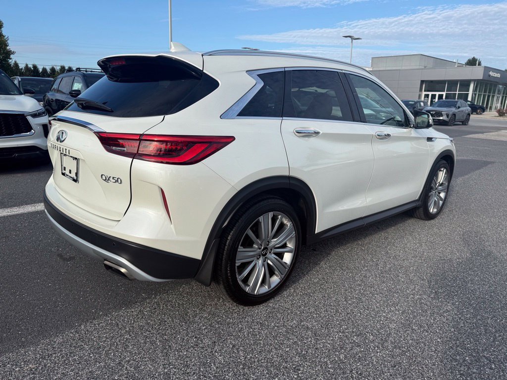 Used 2021 INFINITI QX50 Sensory w/ Cargo Package AWD/4WD image 13